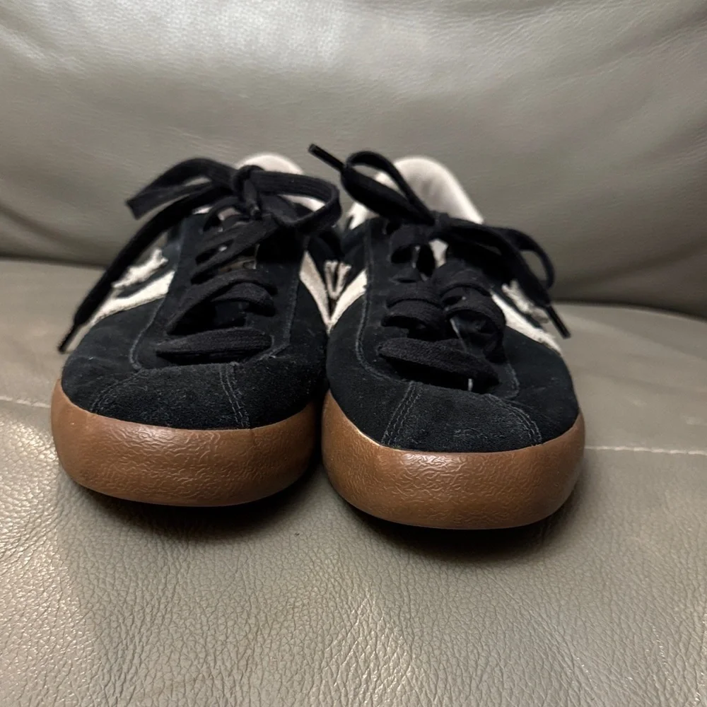 Converse Black and White Sneakers